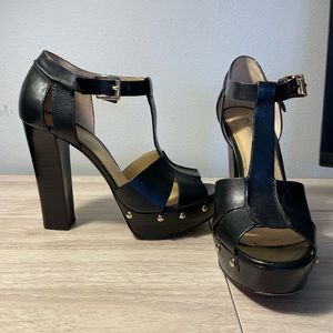 Michael Kors Platform T-Strap Black Sandals
